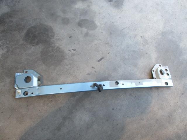 【中古】中古部品 エッセ L235S ラジエータコアサポート 【3310190100-001473685117180】