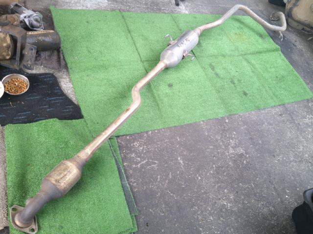 【中古】中古部品 ラクティス NSP120 フロントエキゾーストパイプ 【3330190100-000000929622200】