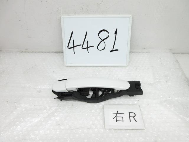 【中古】中古部品 VW ポロ 9NBUD アウターハンドル 【3500170000-230405504517250】