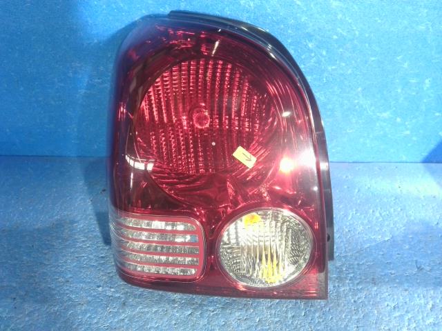 【中古】中古部品 ディオン CR9W 左テールランプ 【3310390100-230308001515600】