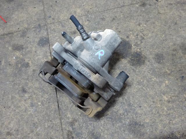 【中古】中古部品 ビアンテ CCEFW 右リアキャリパー 【3310410000-000223077344430】