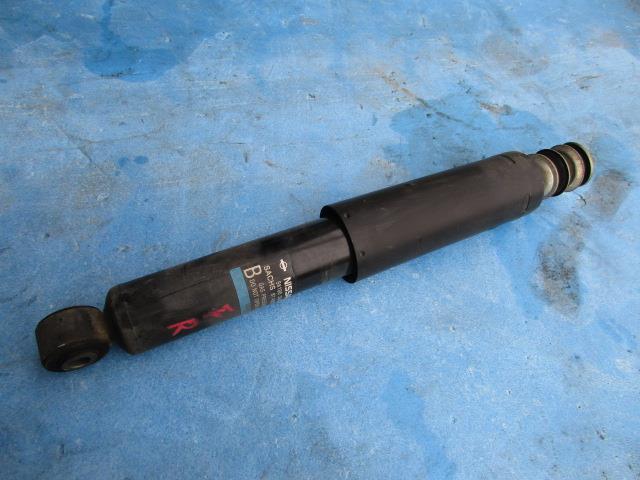 【中古】中古部品 NV350キャラバン VW2E26 右フロントショックアブソーバー 【3310190100-001298678850500】