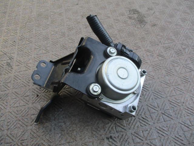 【中古】中古部品 エクストレイル T31 ABSアクチュエーター 【3310190100-001332962342500】