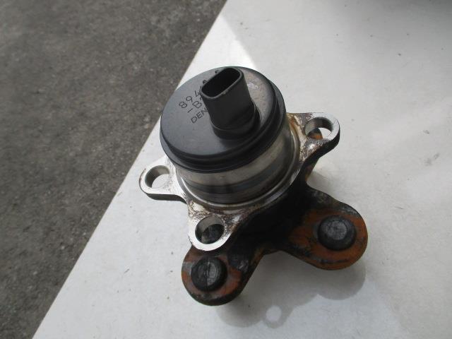 【中古】中古部品 パッソ KGC30 リアハブ 【3310190100-001475505544470】