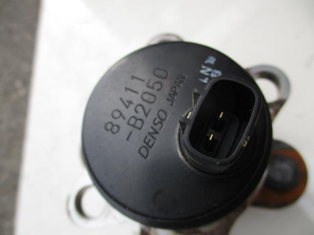 【中古】中古部品 パッソ KGC30 リアハブ 【3310190100-001475505544470】