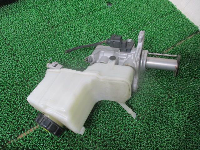 【中古】中古部品 VW ゴルフ ブレーキマスター 【3310190100-000233003847160】