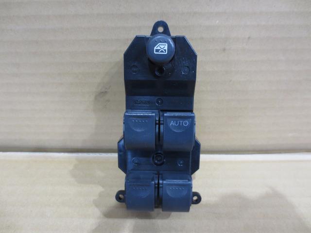 【中古】中古部品 ライフ JB6 パワーウインドウスイッチ 【3330460100-000001553961900】