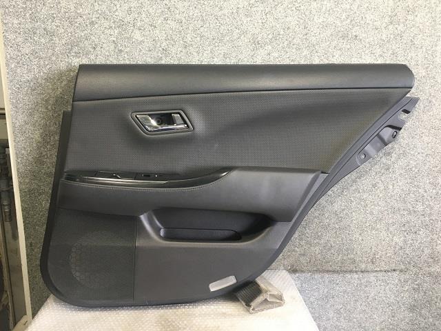 【中古】中古部品 クラウン GRS200 右