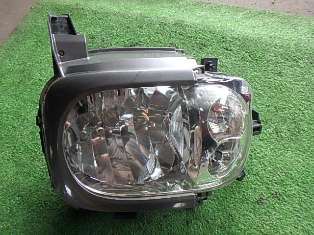 【中古】中古部品 キューブ BNZ11 右ヘッドランプ 【3330450100-230519000110800】