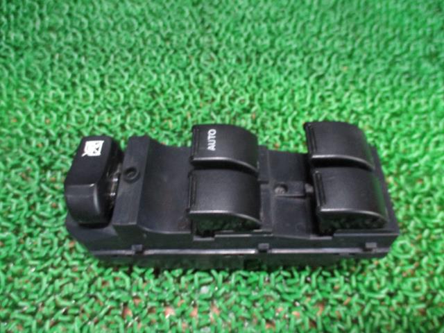 【中古】中古部品 ラパン HE22S パワーウインドウスイッチ 【3330660100-000023309761900】