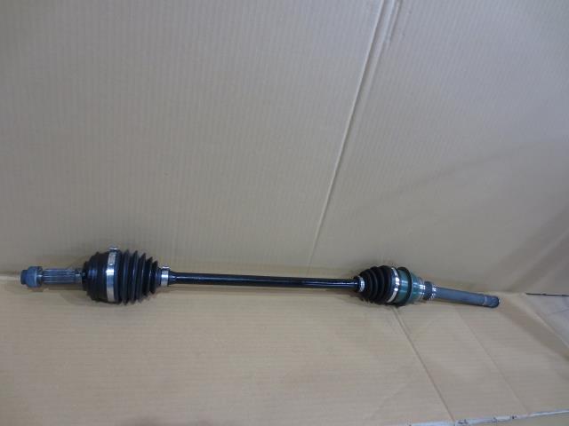 【中古】中古部品 パッソ KGC35 右フロントドライブシャフト 【3330460100-000001554442100】