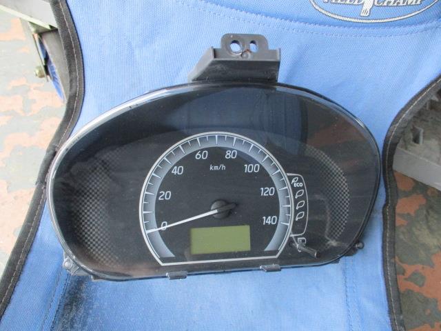 Speedometer - 【中古】中古部品 eKスペース B11A スピードメーター 【3310190100-001693147161400】