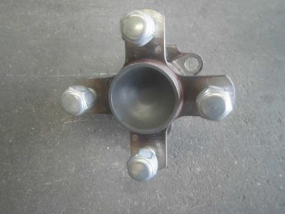 【中古】中古部品 ミライース LA300S リアハブ 【3340180100-230524000144471】
