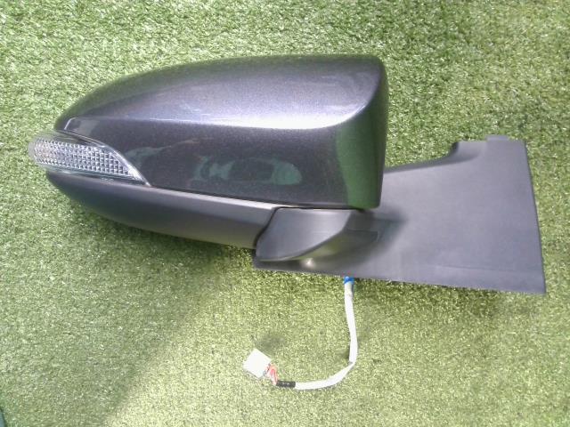 【中古】中古部品 ヴィッツ KSP130 右サイドミラー 【3260070000-230523000513500】