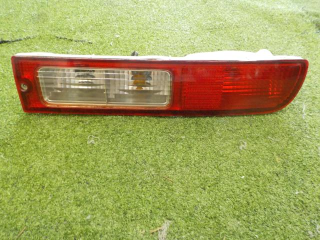 【中古】中古部品 ミニキャブ U61V 右テールランプ 【3260200000-230517000815500】