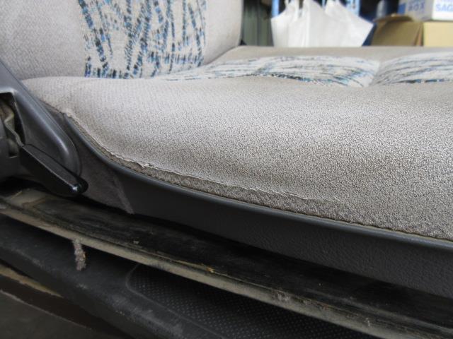 【中古】中古部品 ミニキャブ U41V ドライバーシート 【3310190100-001196713770500】