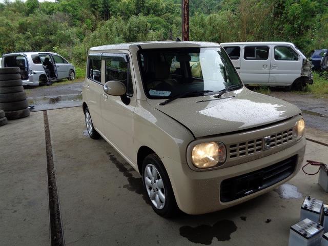 【中古】中古部品 ラパン HE22S 右フロントナックルハブ 【3340030100-403441000044310】