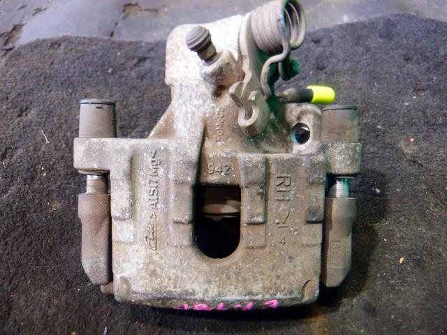 【中古】中古部品 ビアンテ CCEFW 右リアキャリパー 【3340140100-000023383844430】