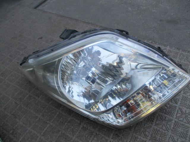【中古】中古部品 ワゴンR MH23S 右ヘッドランプ 【3310190100-001455088210800】