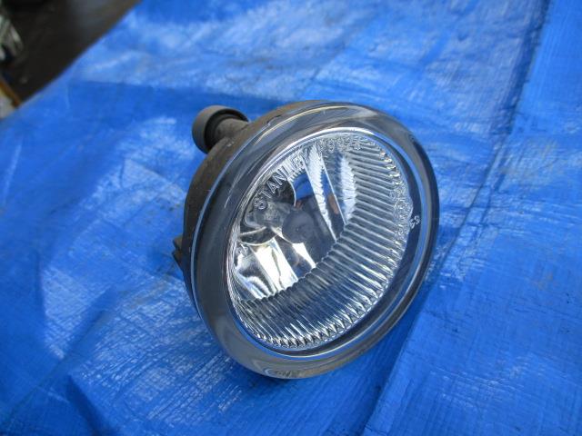 【中古】中古部品 ワゴンR MH34S 左フォグランプ 【3310190100-001665690710950】