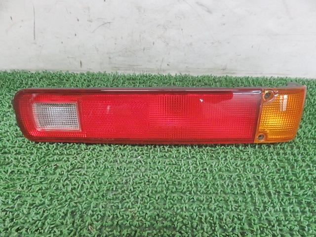 【中古】中古部品 アクティストリート HH4 右テールランプ 【3330380100-000035016915500】
