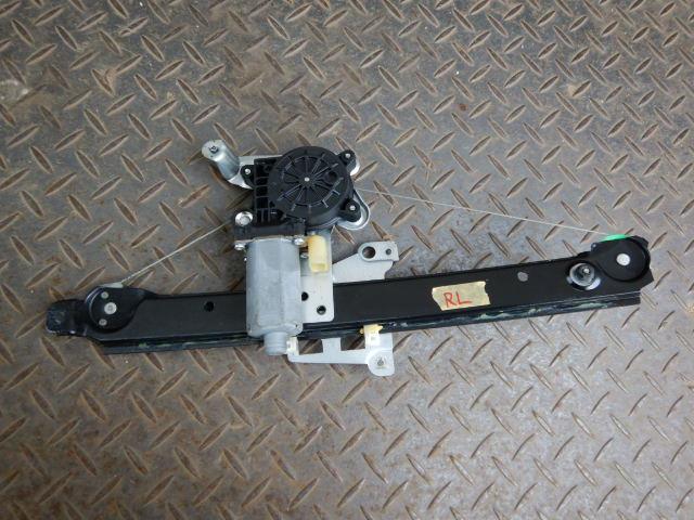 【中古】中古部品 ボルボ 70シリーズ SB5244W 左リアドアレギュレータ・モーター 【3330920100-001704632713420】