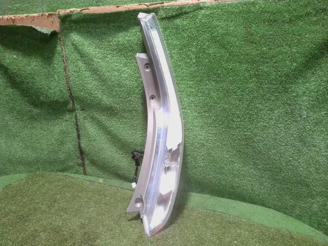 【中古】中古部品 リーフ AZE0 右テールランプ 【3260300000-230524000215500】