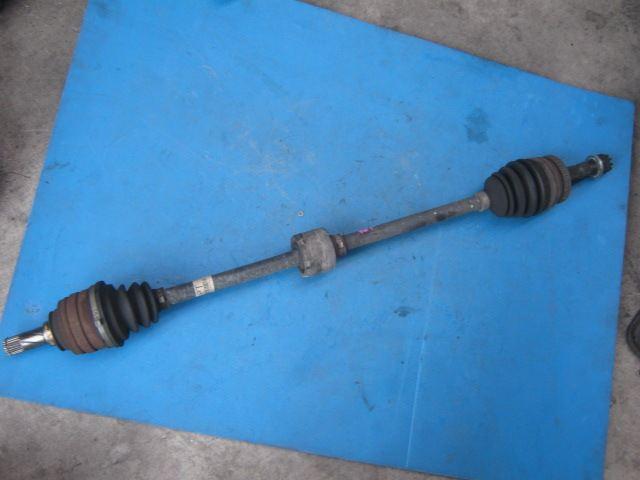 【中古】中古部品 オペル ヴィータ XN140 右フロントドライブシャフト 【3310190100-000739992042100】