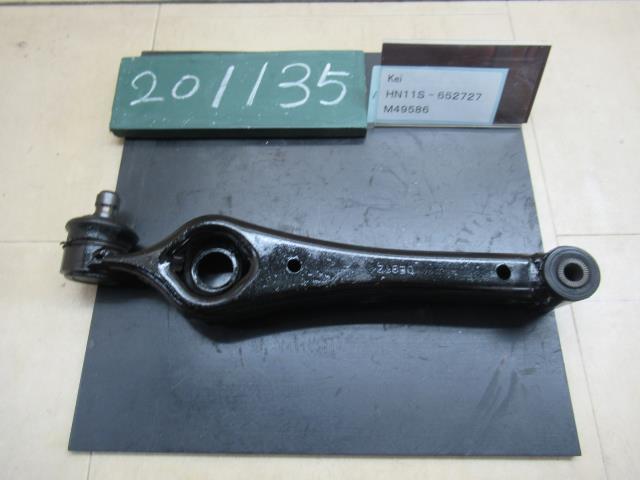 【中古】中古部品 KEI HN11S 左フロントロアアーム 【3310120100-230617000551740】