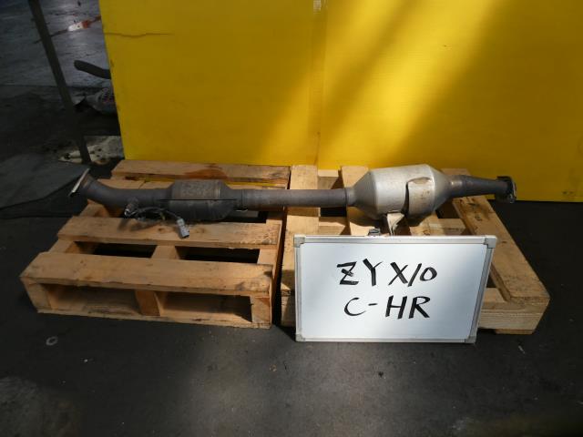 【中古】中古部品 C−HR ZYX10 フロントエキゾーストパイプ 【3331010600-230620000322200】