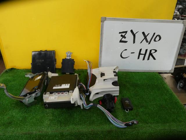 【中古】中古部品 C−HR ZYX10 その他 電装部品 【3331010600-230620000369950】