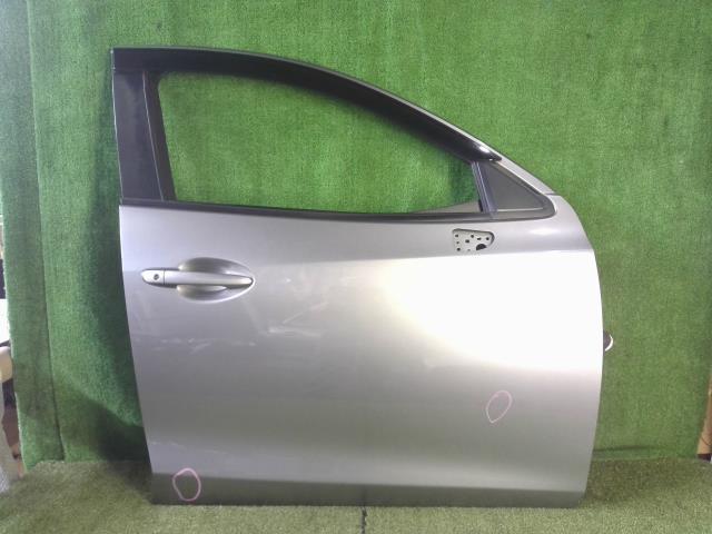 【中古】中古部品 デミオ DJ5FS 右フロントドア 【3260070000-230614000513100】