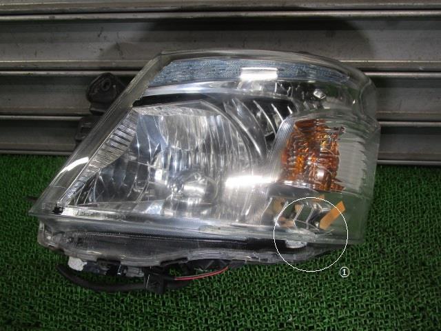 【中古】中古部品 NV350キャラバン VW6E26 左ヘッドランプ 【3330540100-230628000310900】