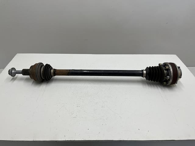 【中古】中古部品 VW ゴルフオールトラック AUCJSF 右リアドライブシャフト 【3310070100-000090746842300】