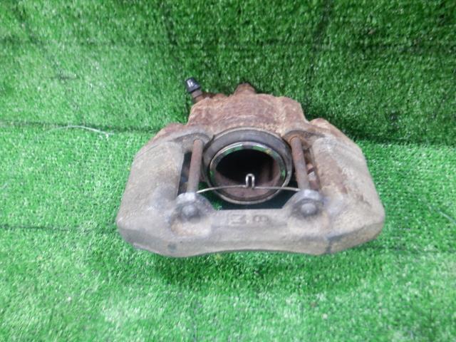【中古】中古部品 ハイゼット S211P 左フロントキャリパー 【3330420100-230621000144360】
