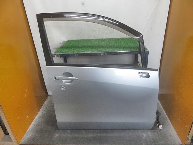 【中古】中古部品 ムーヴ LA100S 右フロントドア 【3330380100-000035020813100】