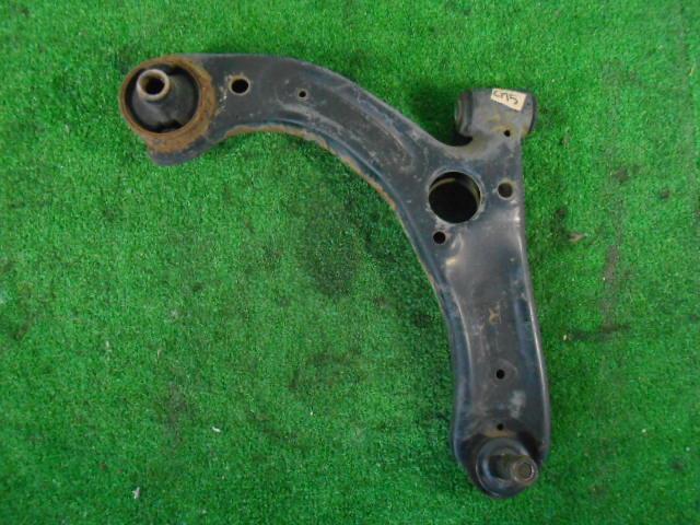 【中古】中古部品 ムーヴ L175S 右フロントロアアーム 【3310080100-230322000151720】