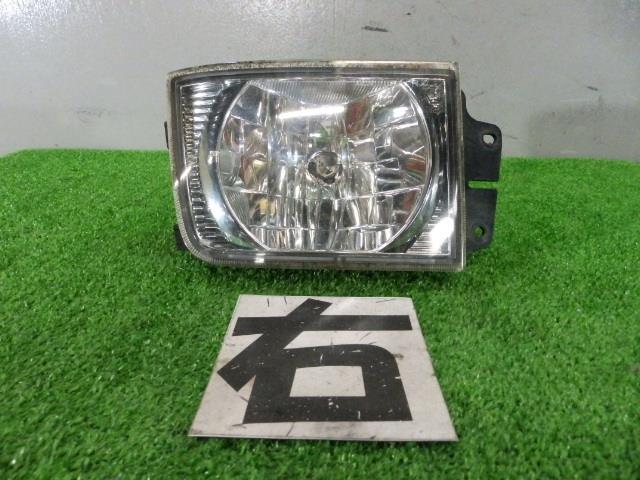 【中古】中古部品 ゼスト JE1 右フォグランプ 【3260250000-000023123710850】