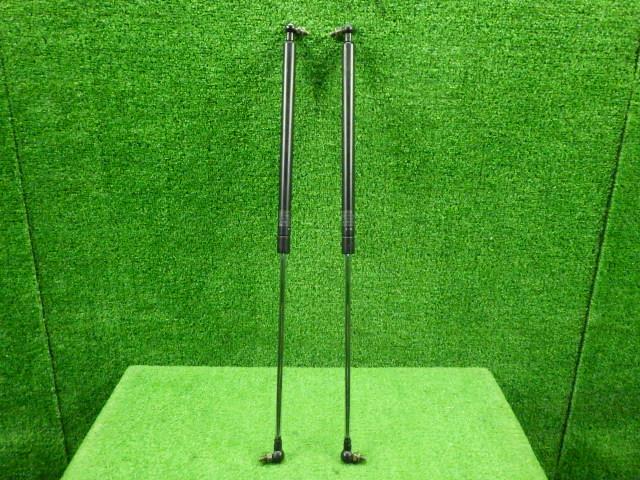 【中古】中古部品 クラウン JZS179 フードダンパー 【3330250100-000000841310510】