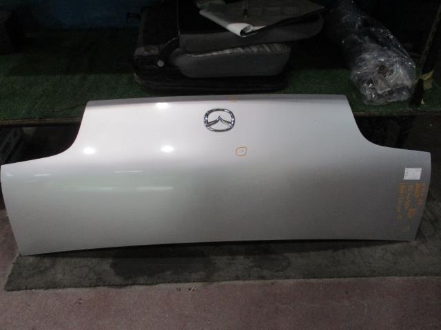 【中古】中古部品 スクラム DG62V ボンネットフード 【3310160100-000004276410500】