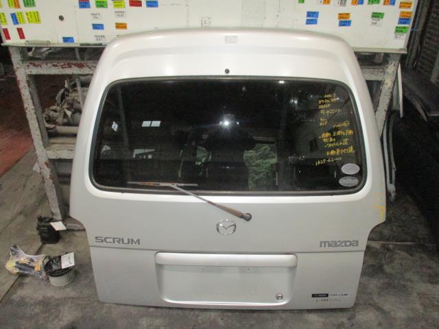【中古】中古部品 スクラム DG62V バックドア 【3310160100-000004276415800】