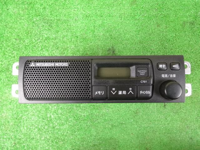 【中古】中古部品 ミニキャブ U61T ラジオ 【3330640100-001496216161100】