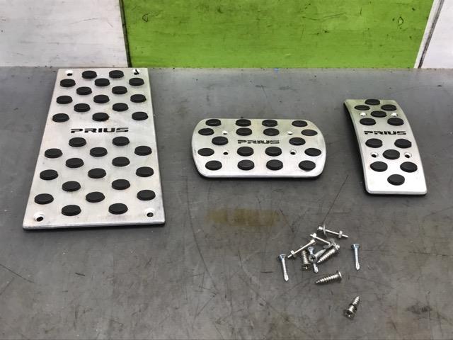 【中古】中古部品 プリウス ZVW30 ペダル 【3330530100-000005131777500】