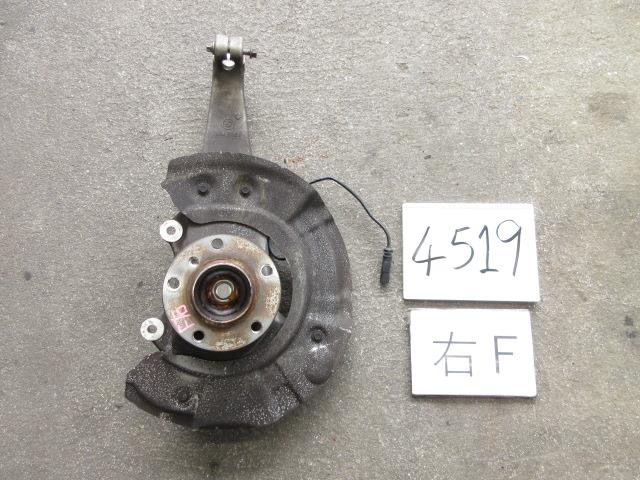 【中古】中古部品 BMW 5シリーズ FR30 右フロントナックルハブ 【3500170000-230721505144310】