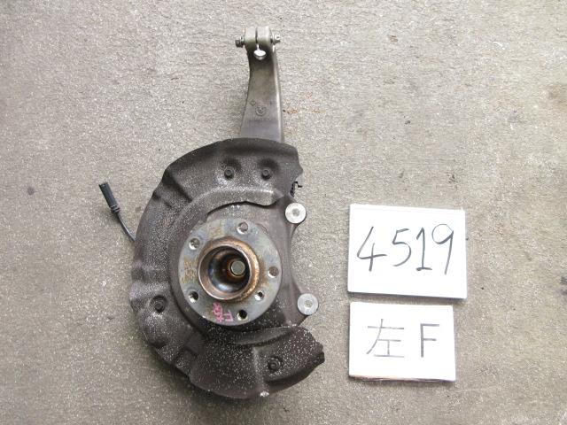 【中古】中古部品 BMW 5シリーズ FR30 左フロントナックルハブ 【3500170000-230721505244340】