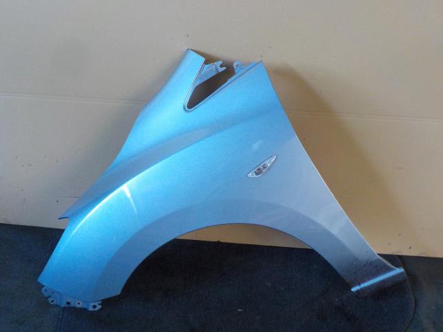 【中古】中古部品 プレマシー CWEFW 左フロントフェンダー 【3260200000-230712000410700】