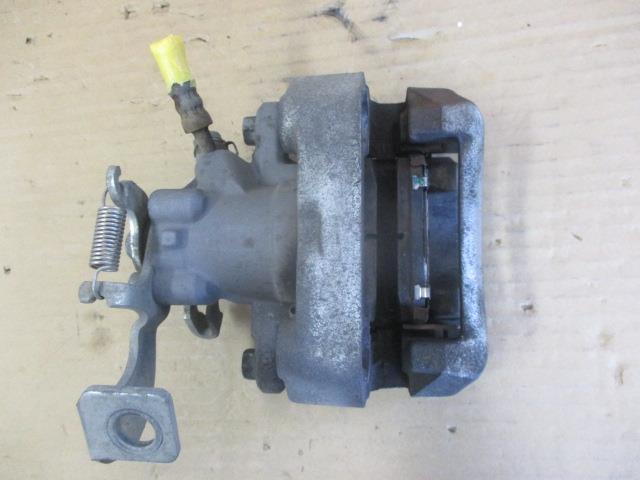 【中古】中古部品 オーリス NZE181H 左リアキャリパー 【3330650100-000233030744460】