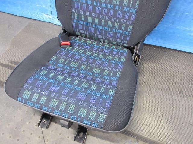 【中古】中古部品 ジムニー JA22W リアシート 【3310550000-230428000170801】