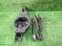 【中古】中古部品 エルグランド TNE52 右リアロアアーム 【3330420100-230718000151820】