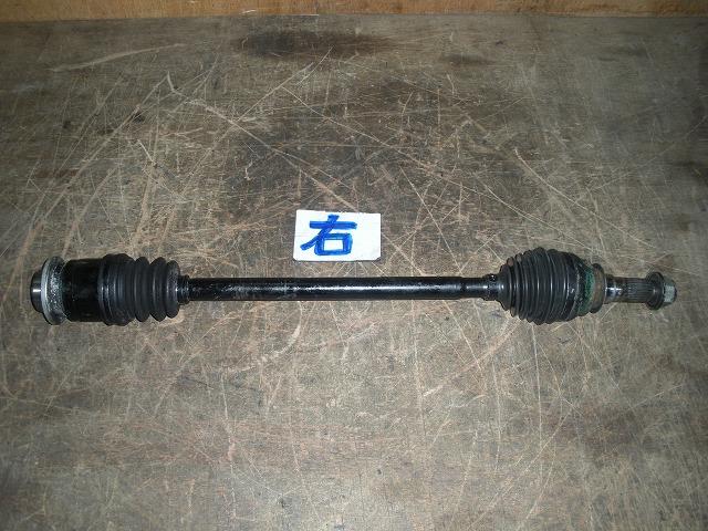 【中古】中古部品 ミニキャブ U62T 右フロントドライブシャフト 【3310050100-000213010942100】